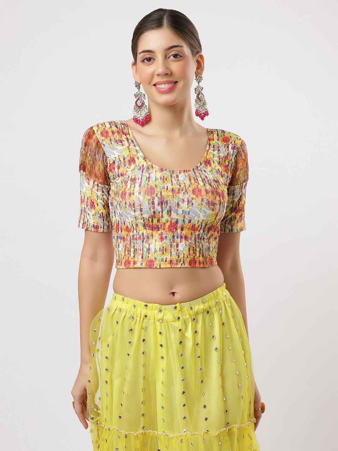 Stay On Trend: Latest Fashion Readymade Blouses for Women,round neckline with  digitally printed balloon sleeves.20034