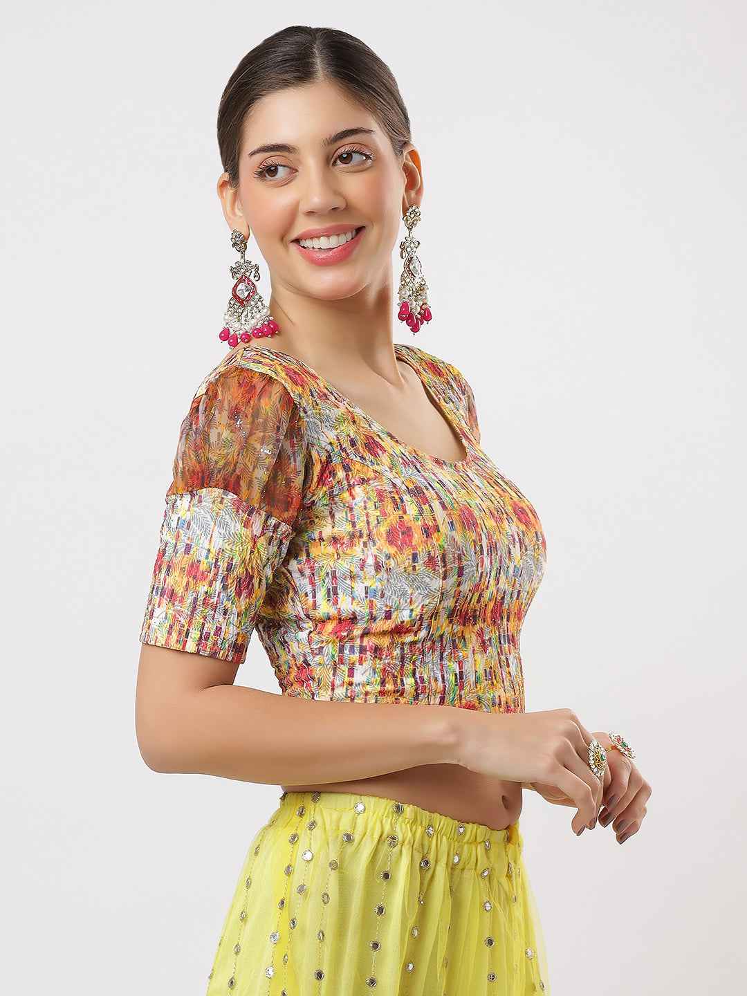 Stay On Trend: Latest Fashion Readymade Blouses for Women,round neckline with  digitally printed balloon sleeves.20034